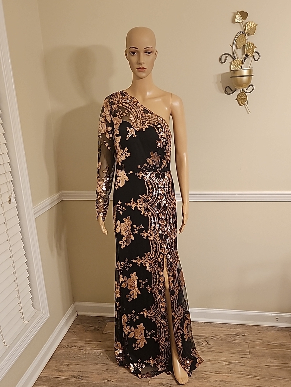 Fashion Nova One-Shoulder Black and Rose Gold Embroidered Gown
